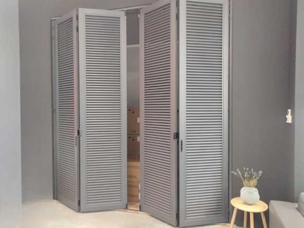 Louvers Galle